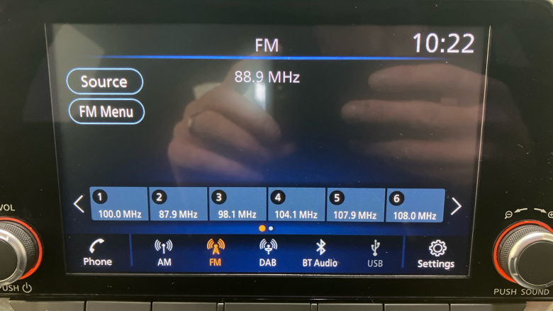 Nissan Juke 1.0 DiG-T 114 N-Connecta 5dr DCT Petrol Hatchback